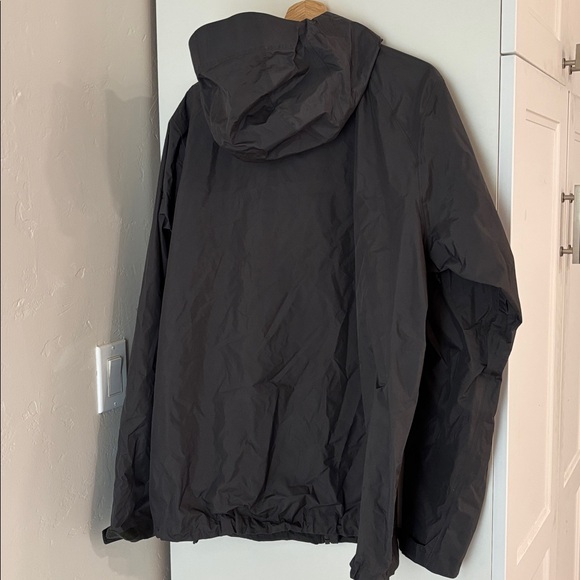 Mens Patagonia Hooded Windbreaker Rain Jacket - XL - Picture 6 of 6